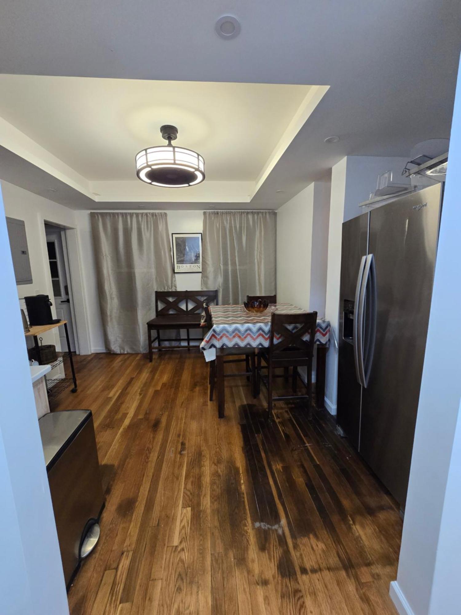 Beautiful Boston Bedroom - New Renovation المظهر الخارجي الصورة